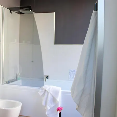 Manno House Jacuzzi And Parking Apartman Genova