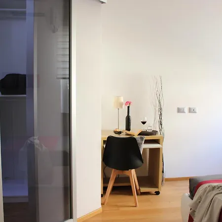 Apartman Manno House Jacuzzi And Parking